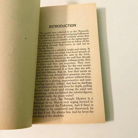 Vintage 1975 The Bermuda Triangle by Adi Kent  Thomas Jeffrey Paperback - Picture 8 of 15